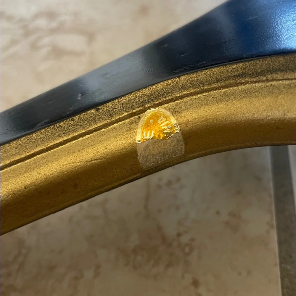 Vintage Yugoslavia Cameo hanger in black and gold